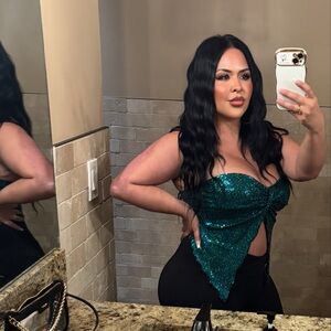 Mermaid vibes Emerald Green Sequin crop top